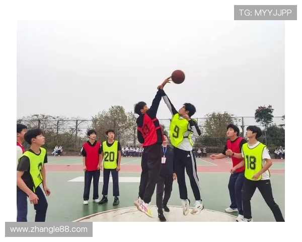 篮球激情燃烧赛场梦想起航 打破界限迎接全新挑战