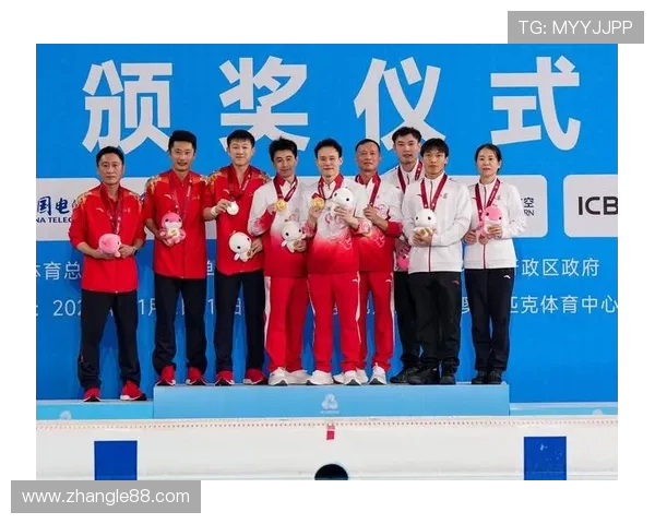 谢思埸在世界大赛中的成长历程与坚定信念塑造出的冠军之路