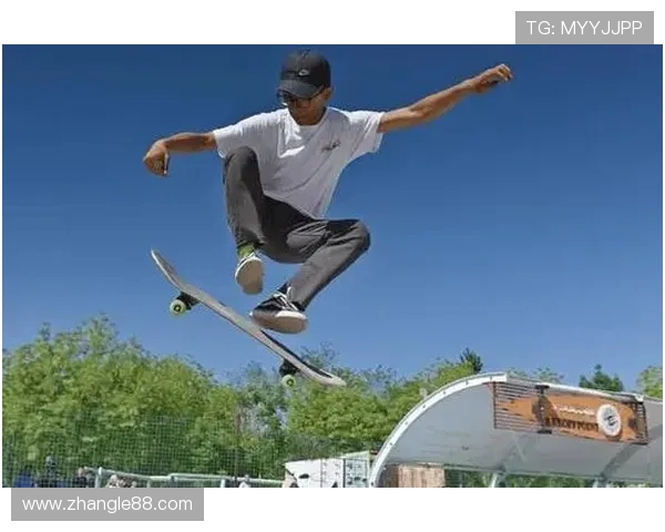 西安滑板队的力量与激情探索滑板文化的崛起与发展