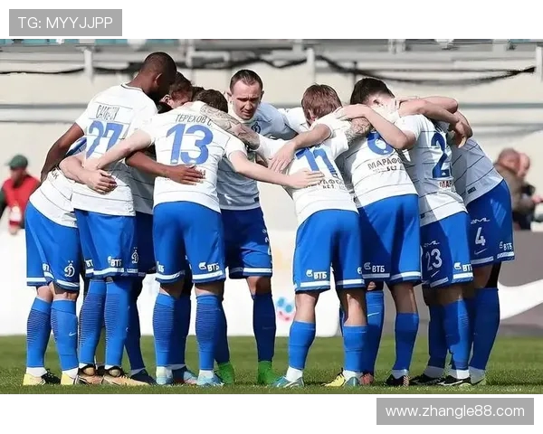 SV精英与格拉夫夏普的激烈对决揭示足球战术与团队合作的魅力